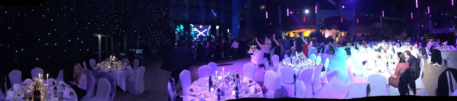 Dîner de gala panoramique sous palmiers géants — Archives La Palmeraie